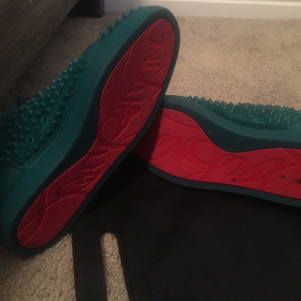 CHRISTIAN LOUBOUTIN  Only worn a few times!!!!!!! - Picture 3 of 6